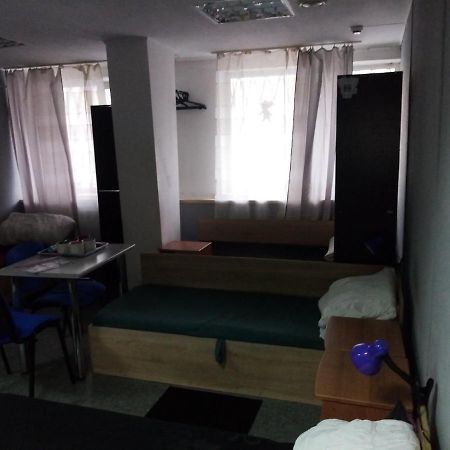 Нау Гостиница Kiew Exterior foto