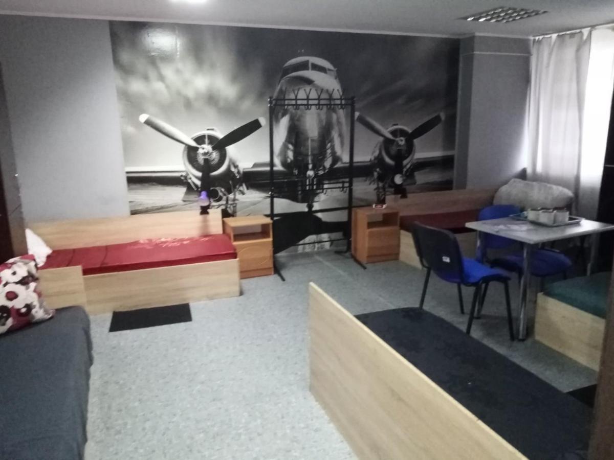 Нау Гостиница Kiew Exterior foto